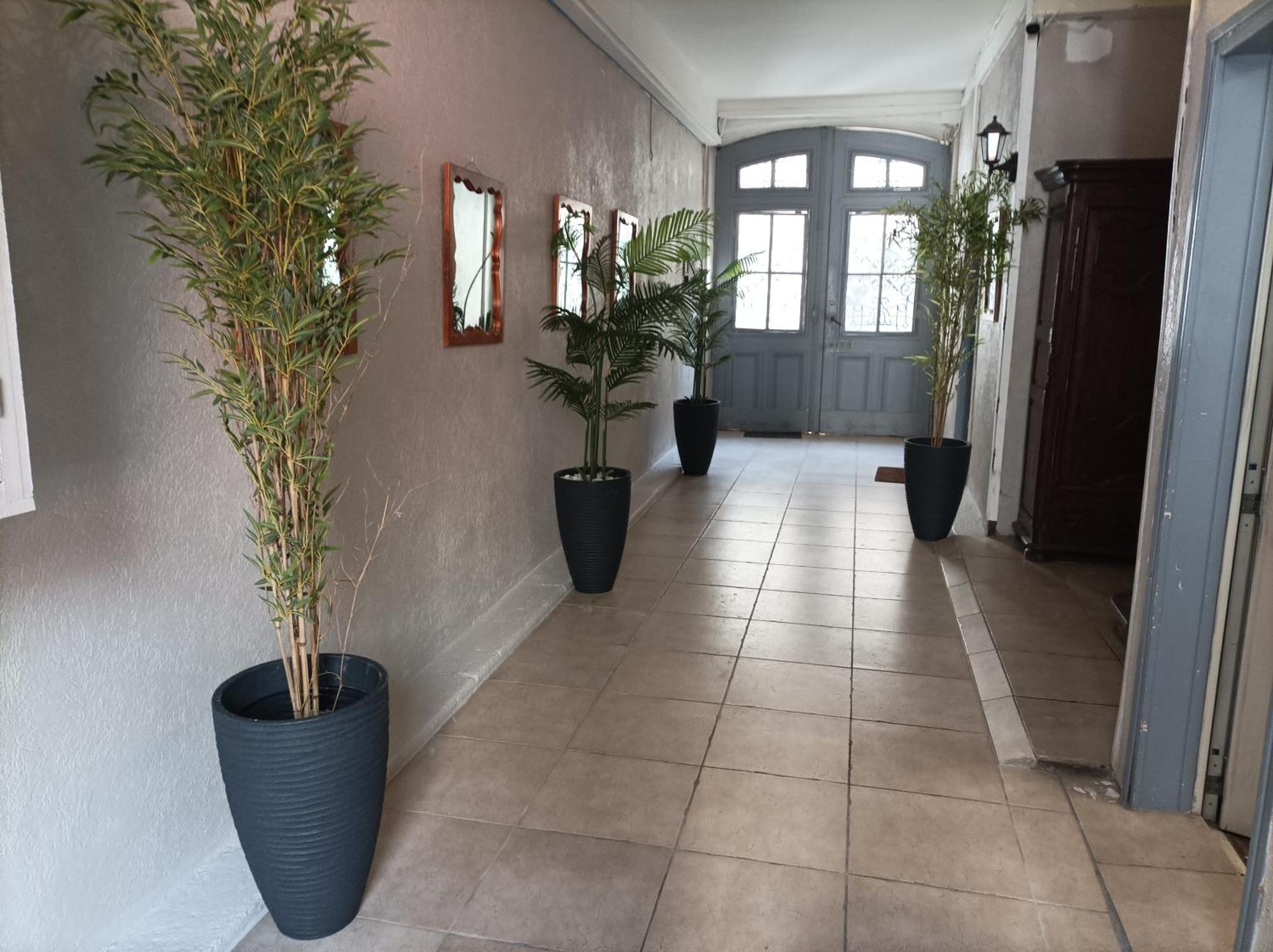 "Le Patio"-Meuble De Tourisme 3 Etoiles -Residence "Les Logis De Beziers"-Garage Optionnel-Coeur De Ville-Plages A 16Km ! Exterior foto